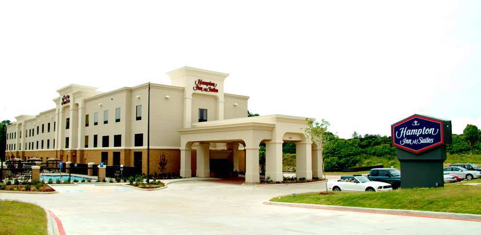 Hampton Inn & Suites Nacogdoches Exterior photo